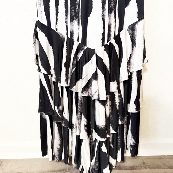 NEW Retrofete Sara Dress in Zebra Ink Open Back Ruffle Mermaid Hem Maxi Gown - Picture 13 of 14